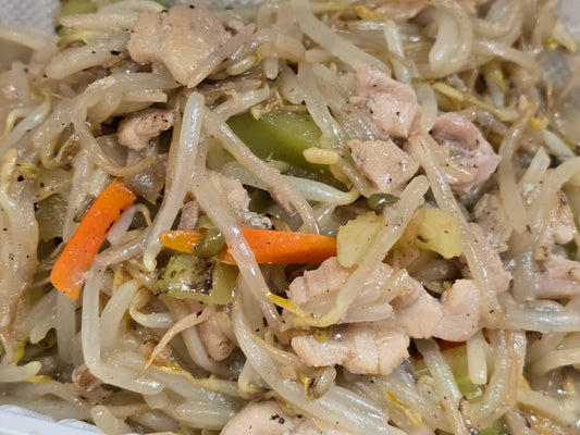 NO. 46 Chicken OR Beef OR BBQ Pork Chop Suey